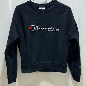 Champion Women’s Reverse Weave Crewneck Sweatshirt
